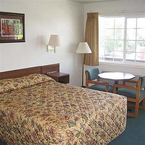 Interstate 8 Motel Lakeview Buitenkant foto